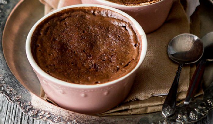 מתכון לעוגת שוקולד אגוזים בספל